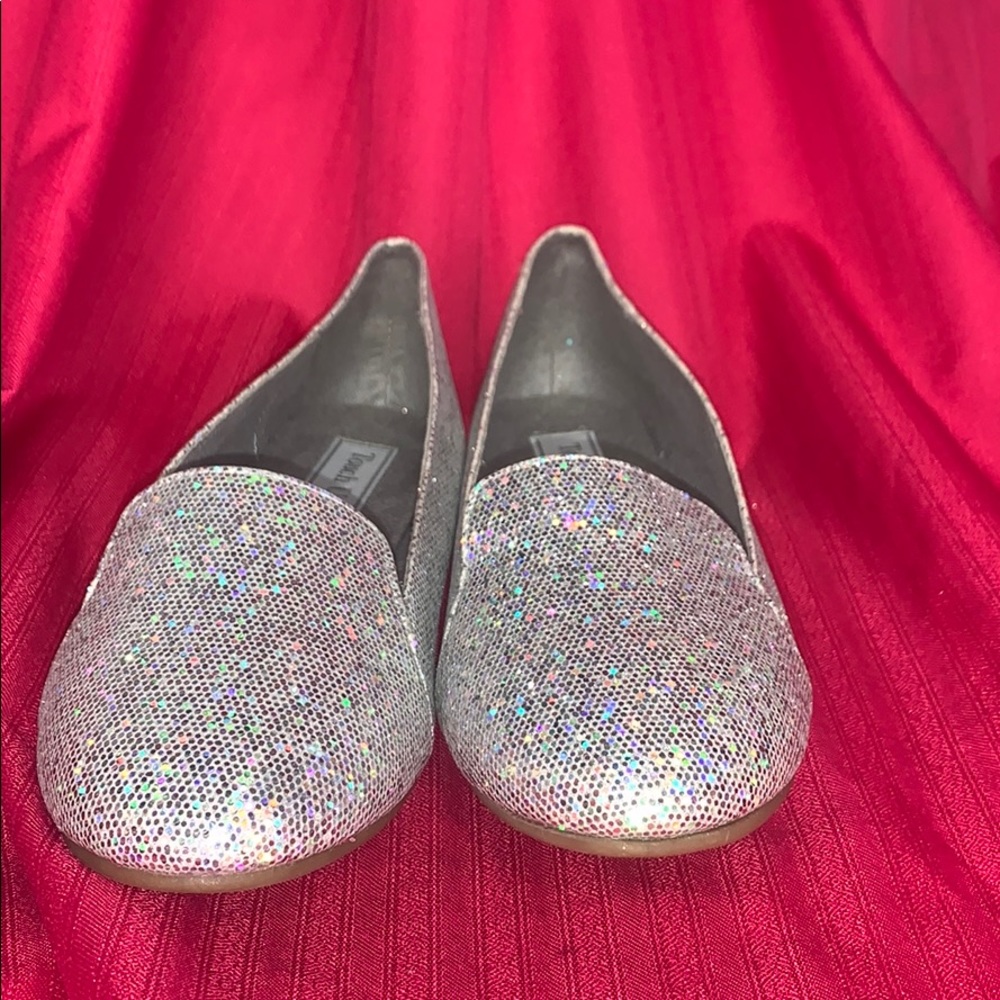 Silver flats